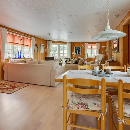 Holiday home Three-bedroom Holiday In *